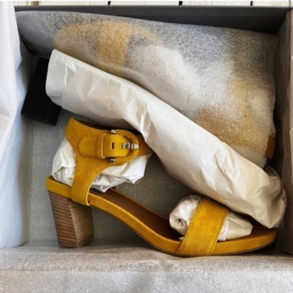 Aquatalia Brenna Suede Buckle Sandal Heel - Picture 2 of 10